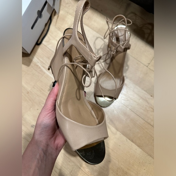 Aldo Frizzell beige wrap around heels in a size 10. Worn once - Picture 3 of 5